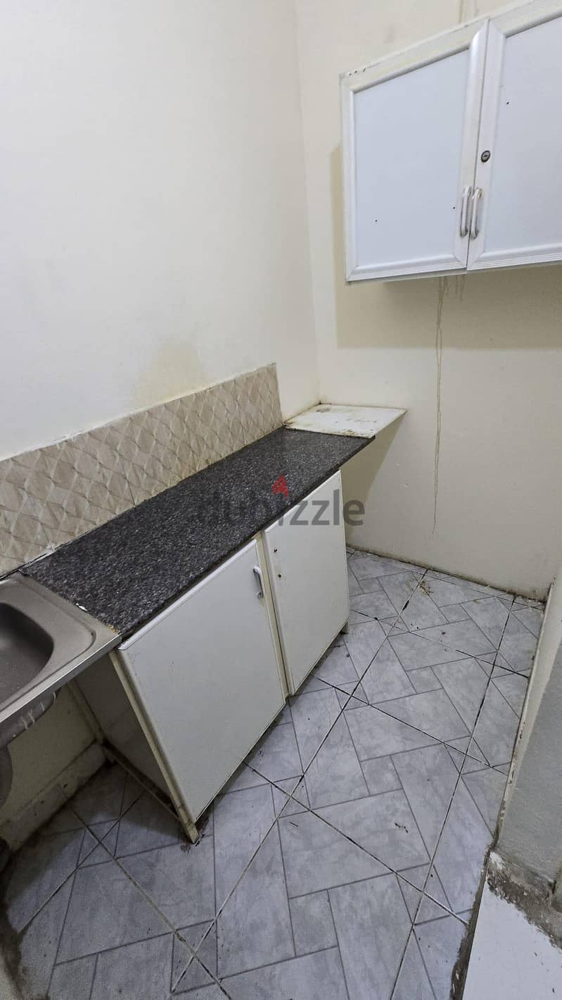 Studio apartment Rent 2