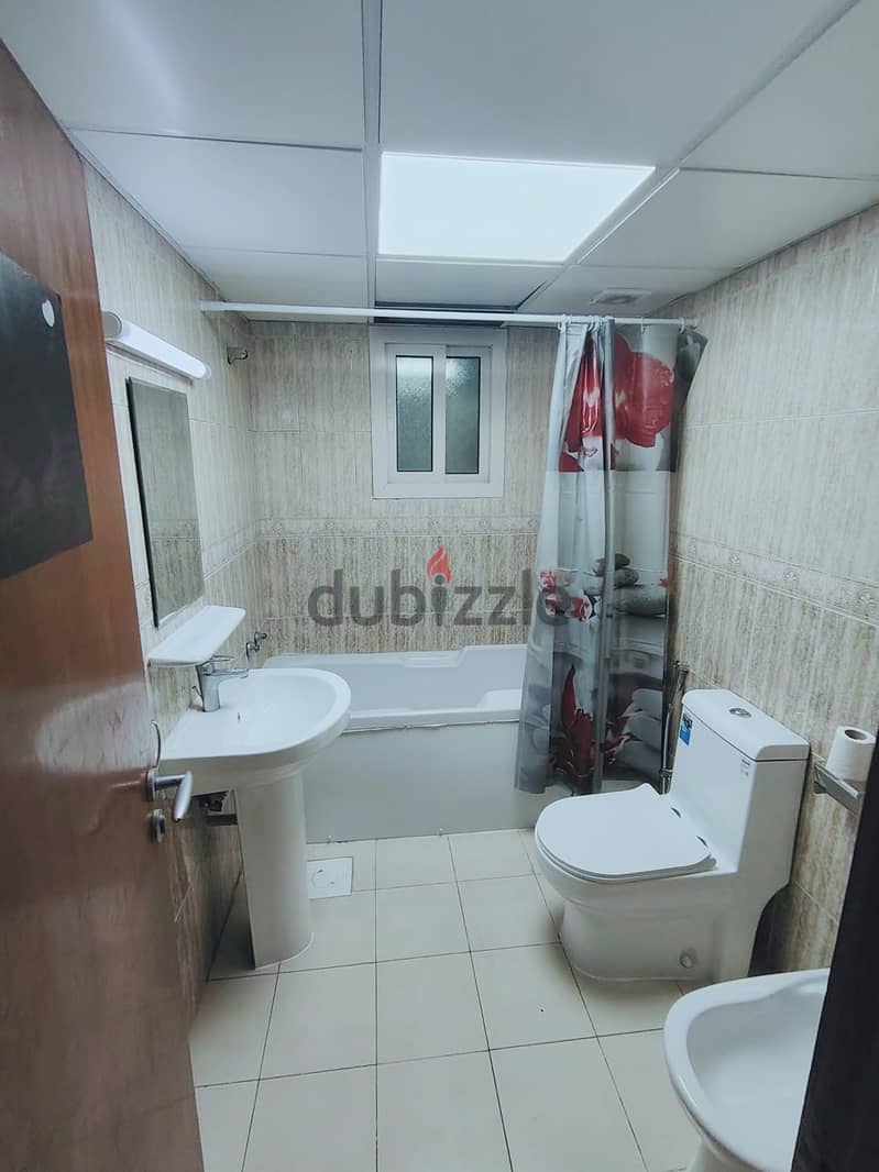 Executive bachelors rooms for rent 15