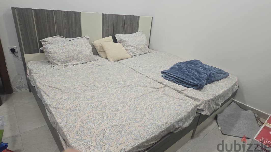 Bed room set for Sale 3