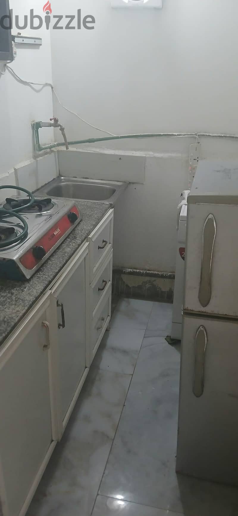 furnitured studio Rent 3