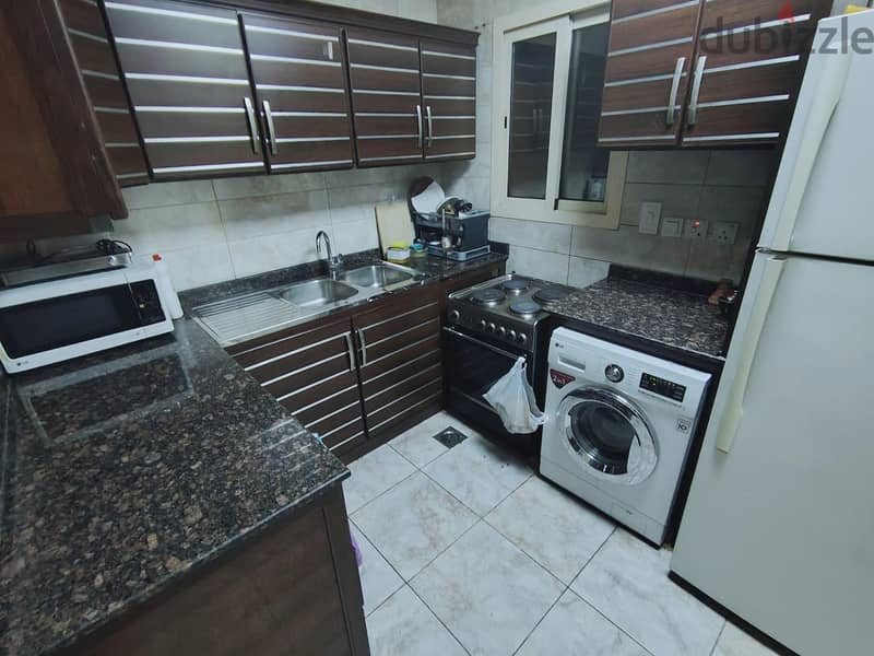 Executive bachelors Rooms for rent 4