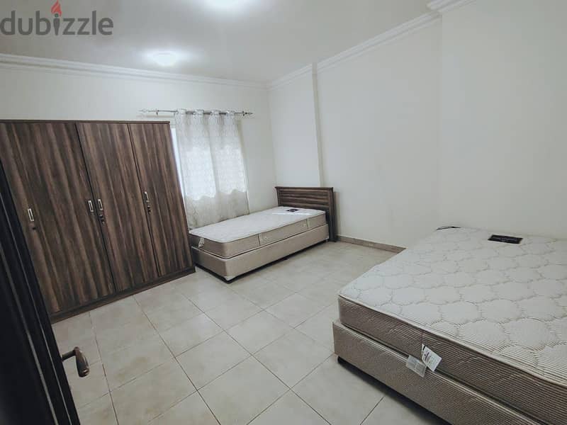 Executive bachelors Rooms for rent 10