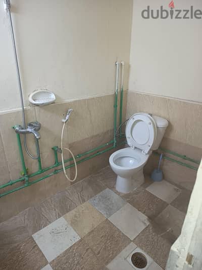 STUDIO ROOM BEHIND OLD RETAIL MART. AL WAKRAH.
