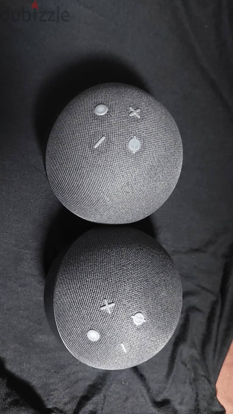 2 Amazon Echo Dot (4th or 5th Generation) smart speaker 1