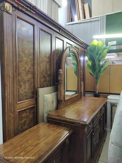 King size bedroom set for sale