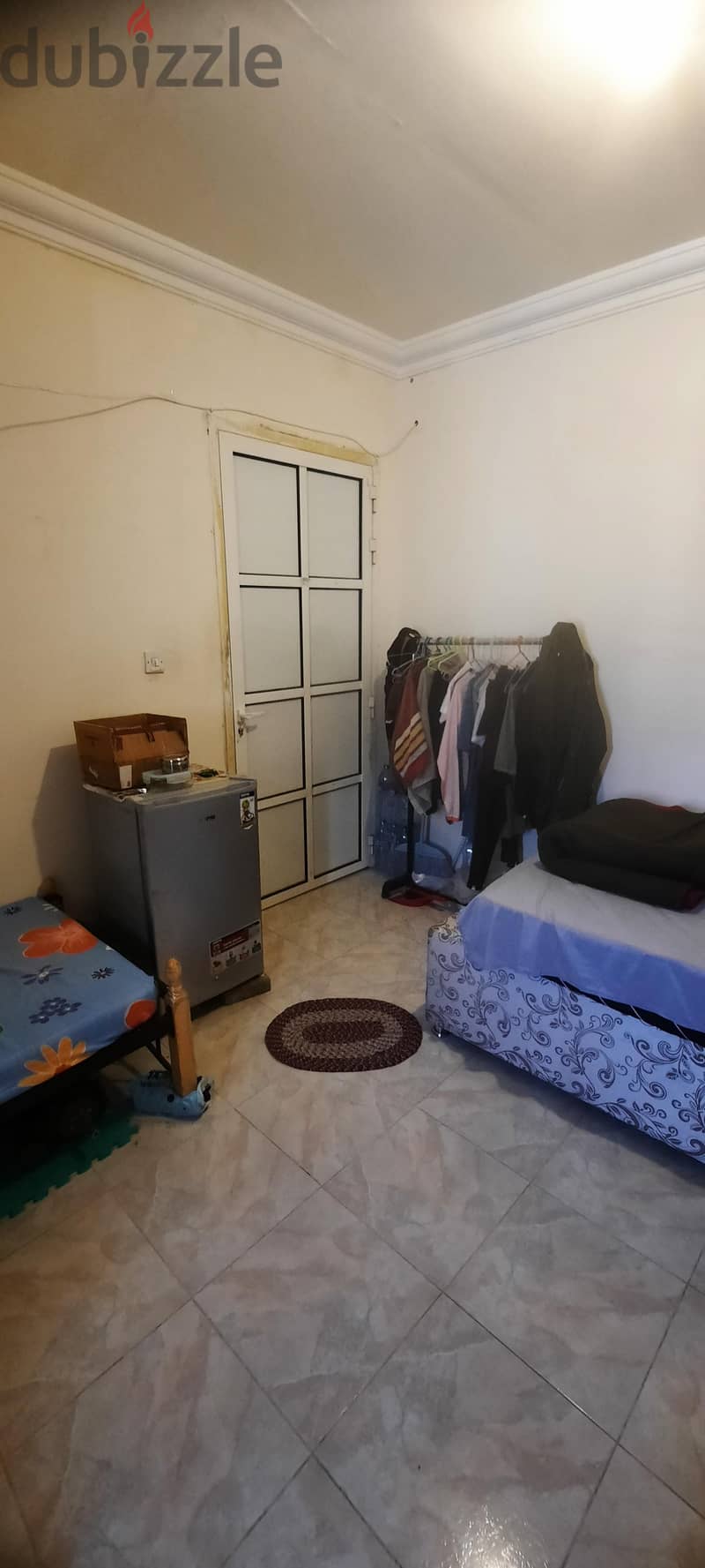 bed Space available for bachelor executive 2