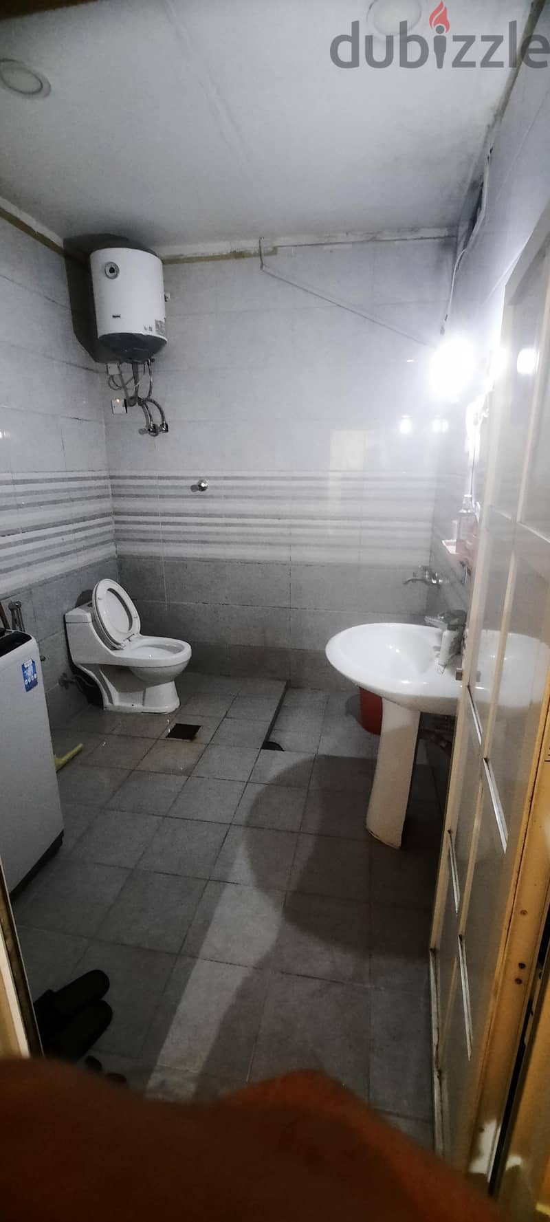 bed Space available for bachelor executive 3