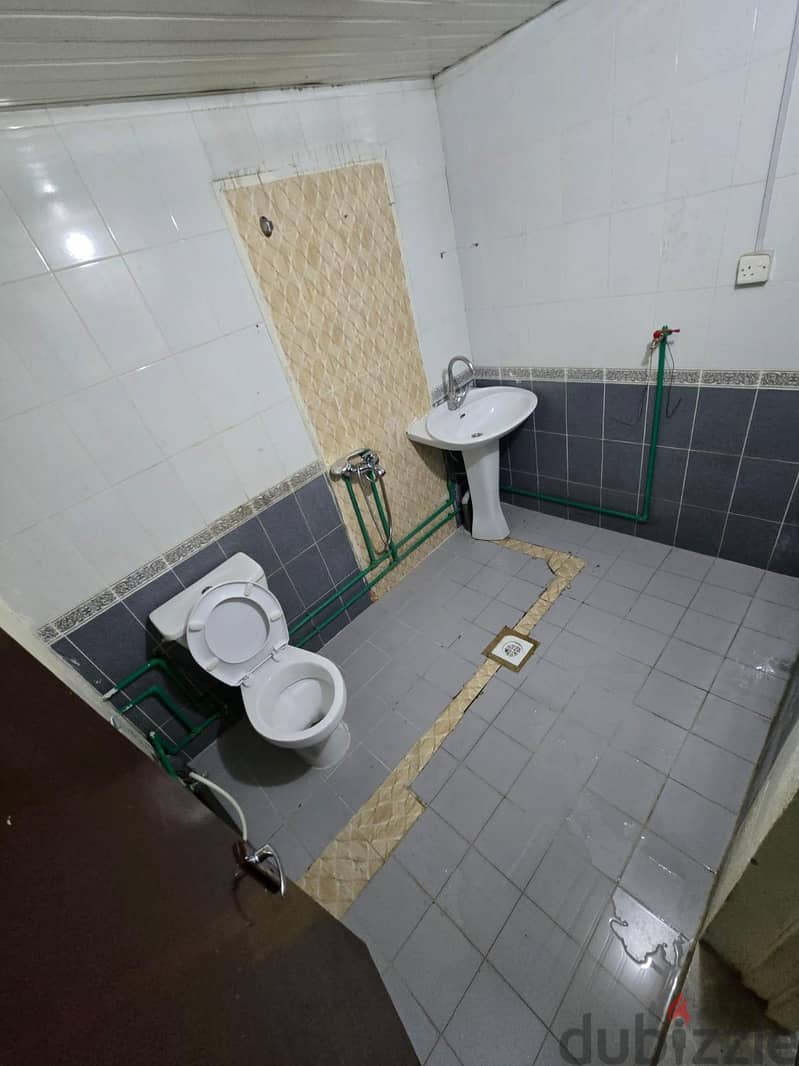 Studio room for  Rent 4