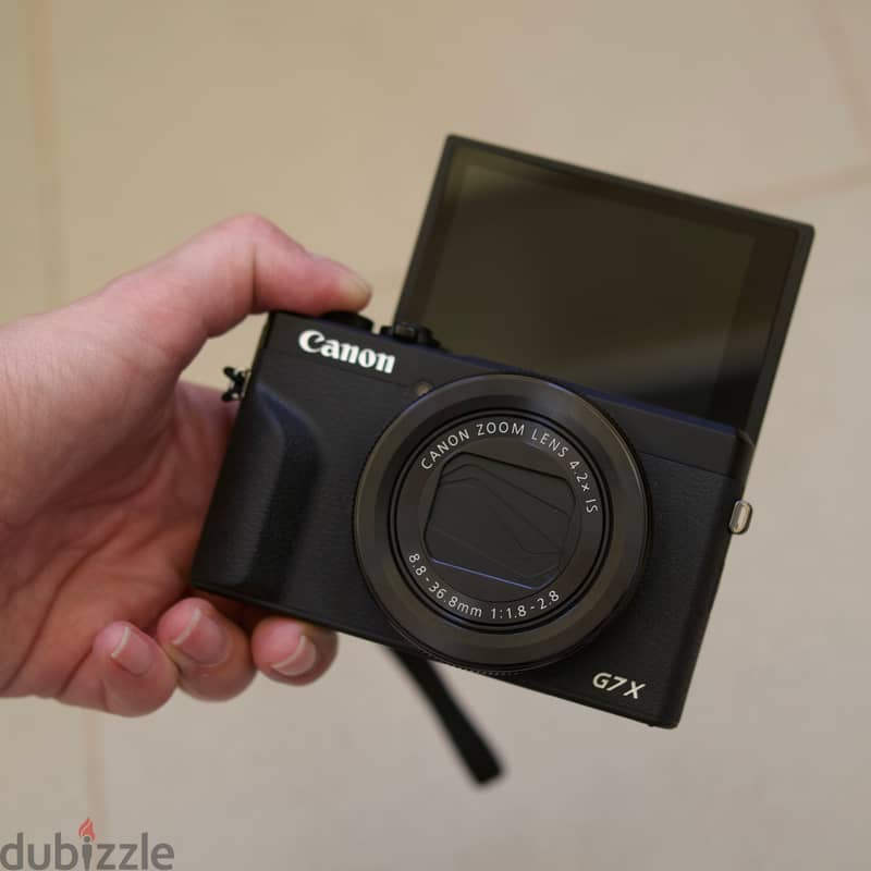 Canon powershot G7X  Mark III camera 5