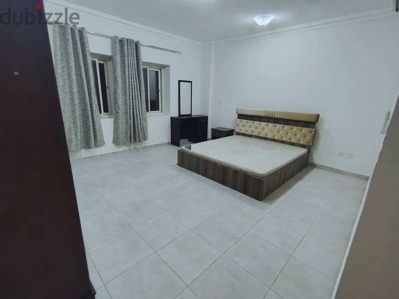 Executive bachelors rooms for rent 8