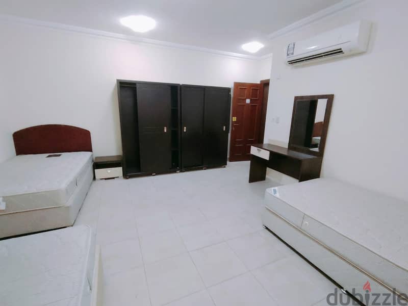 Executive bachelors rooms for rent 13