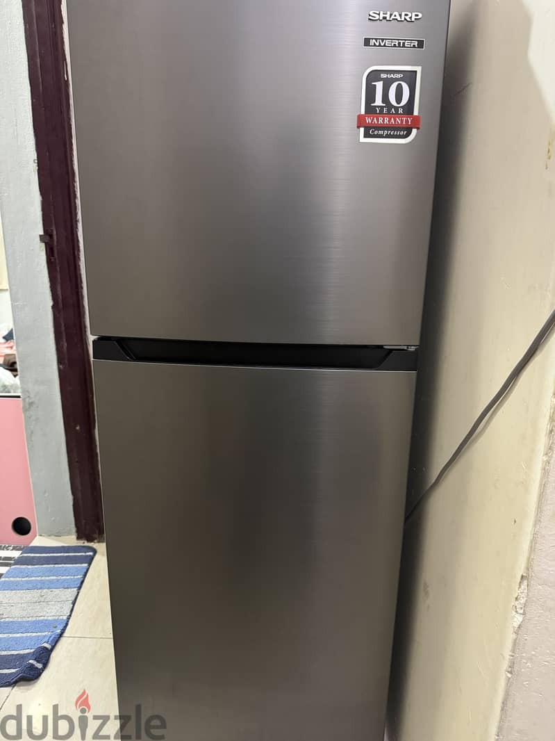 Sharp 270L Double Door Refrigerator 2