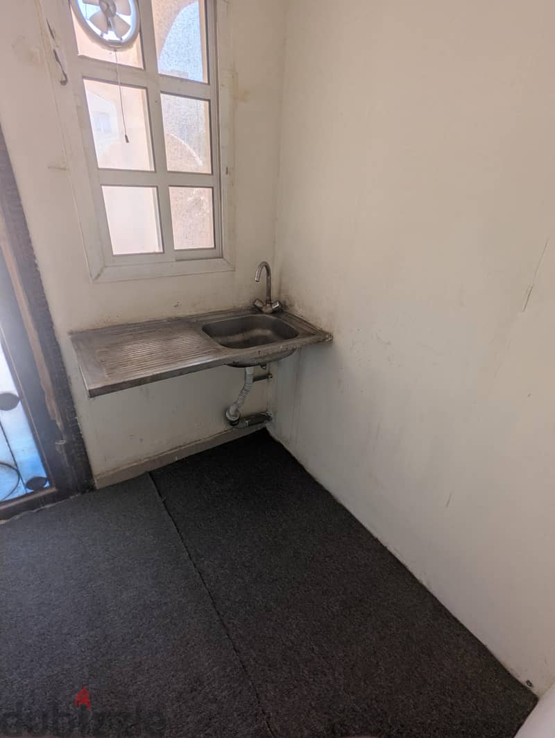 studio room in Al-Wakrah 8