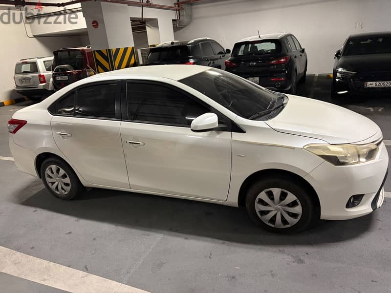 Toyota Yaris 2015 1