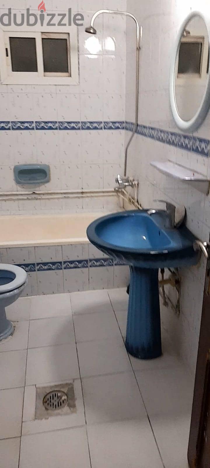 2 bhk apartment for rent 2