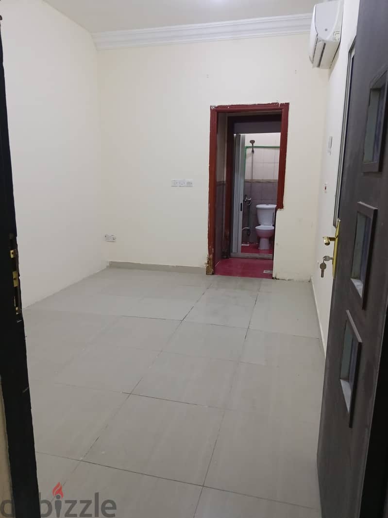 Studio for rent in Ain Khaled 1