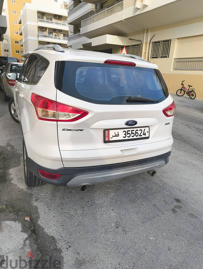Ford Escape 2015 4