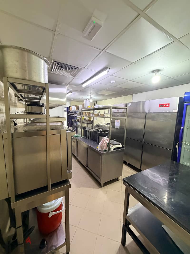 Fully equiped restaurant for sale 6