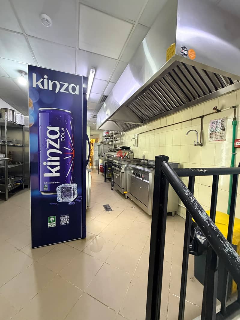 Fully equiped restaurant for sale 9