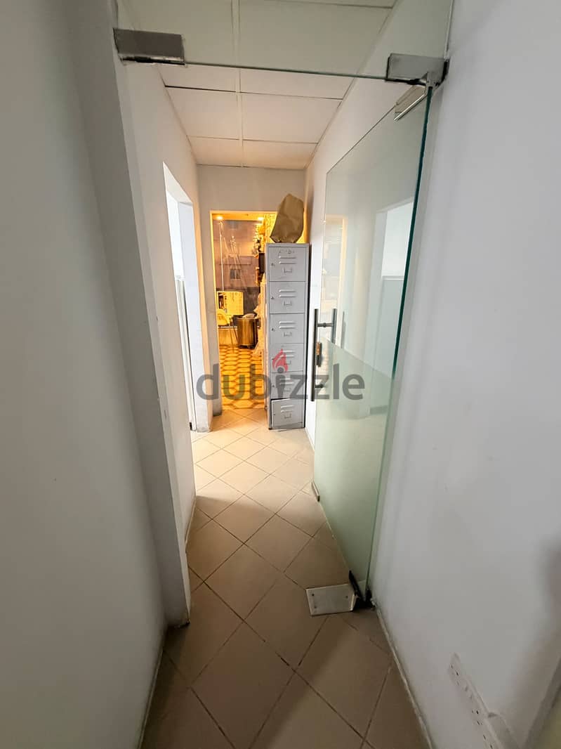 Fully equiped restaurant for sale 12