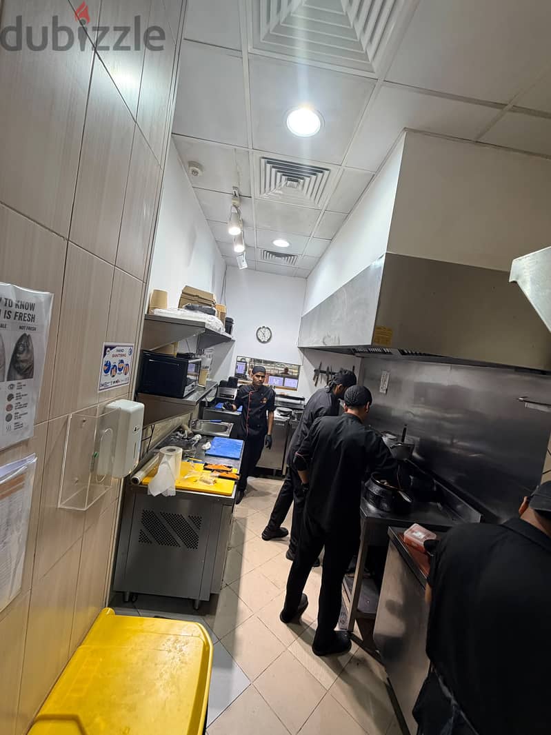 Fully equiped restaurant for sale 14