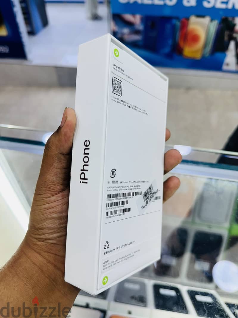 Apple - iPhone 18 Pro 4