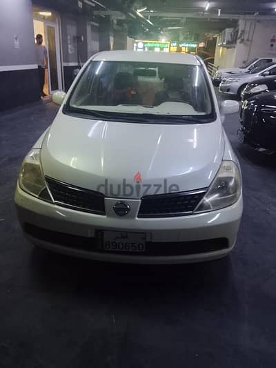 Nissan Tiida 2008 model