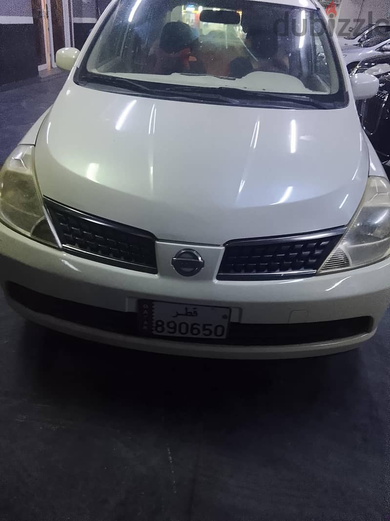 Nissan Tiida 2008 model 1