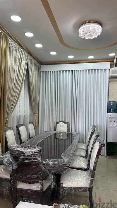 Daining table
