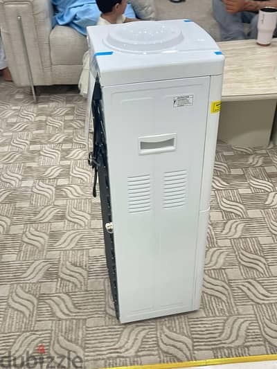 Water dispenser