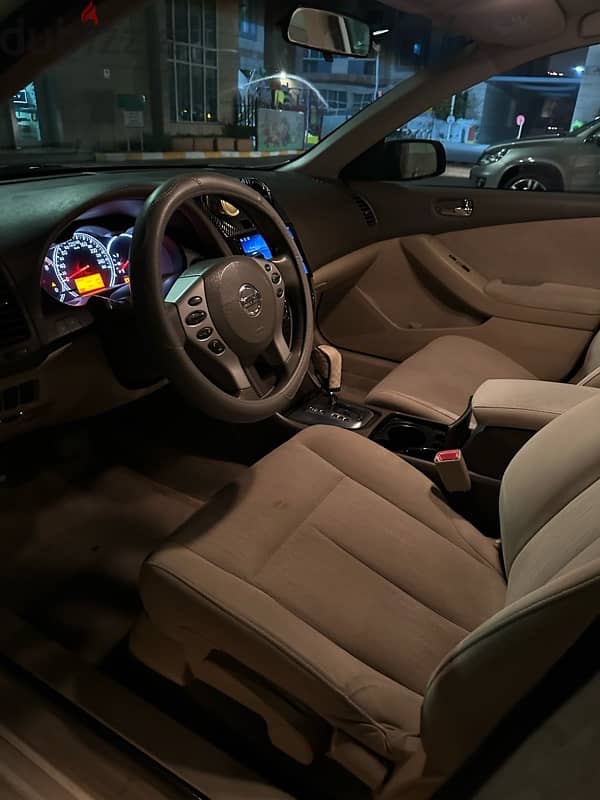Nissan Altima 2012 2