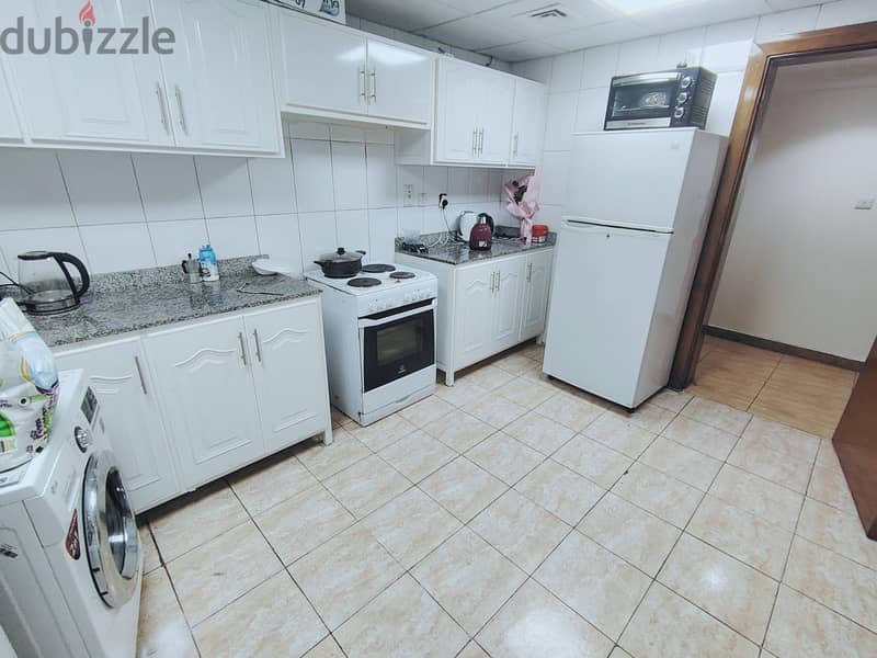 Executive bachelors rooms for rent 3