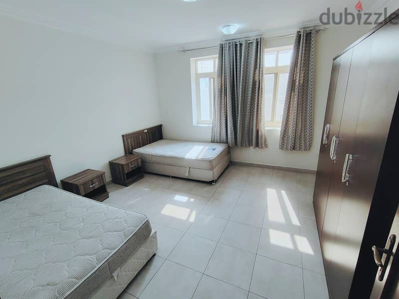 Executive bachelors rooms for rent 6