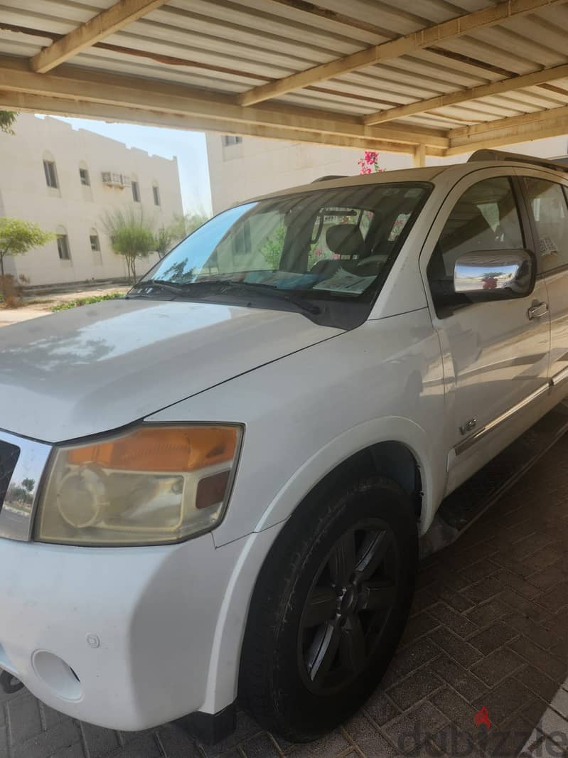 Nissan Armada 2011 2011 LE 6