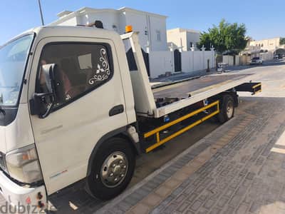 سطحه  لنقل السيارات
