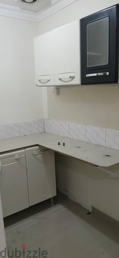 studio room available wukair rent