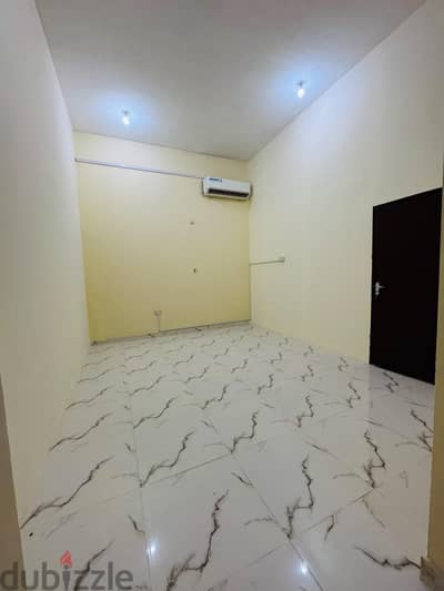 Studio room available Rent