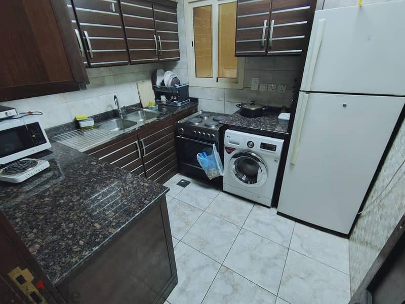 Executive bachelors rooms for rent 18