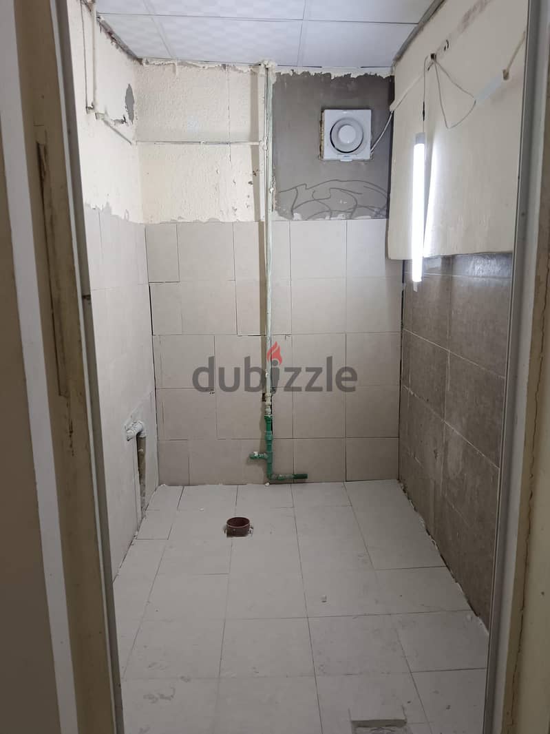 studio room available in al maamoura 3