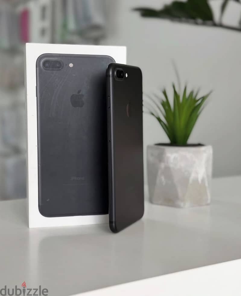 APPLE IPHONE 7 PLUS 3