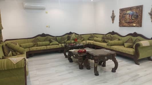 Freestanding 6 B-Bedroom furnished/Un-furnished villa( Single storey)