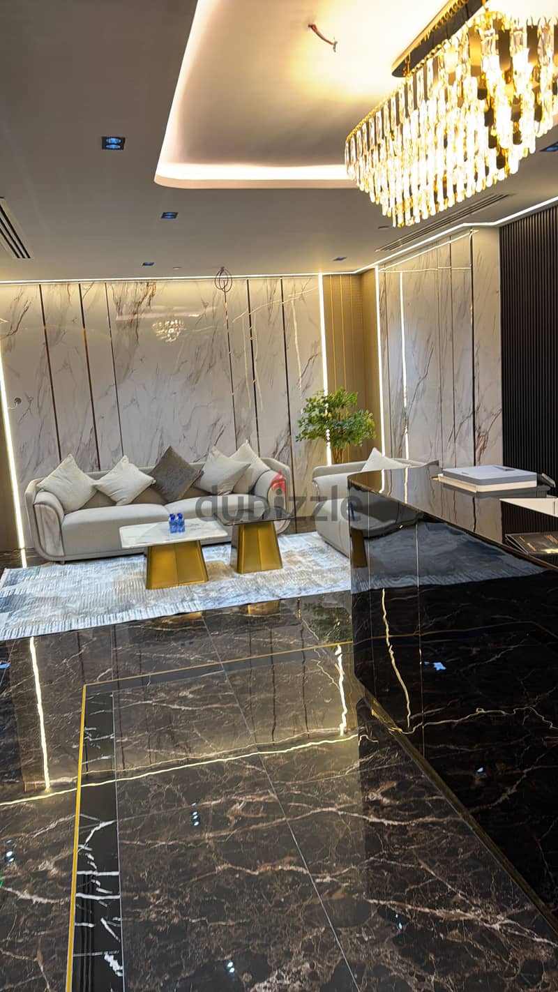 Office spaces available 6