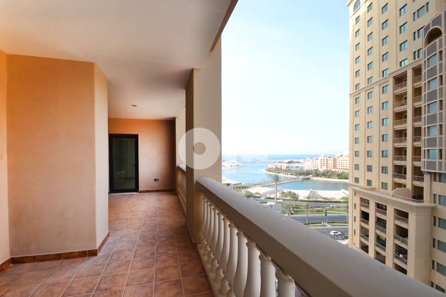 2-bed 7th floor apartment in Tower 14, Porto Arabia 11