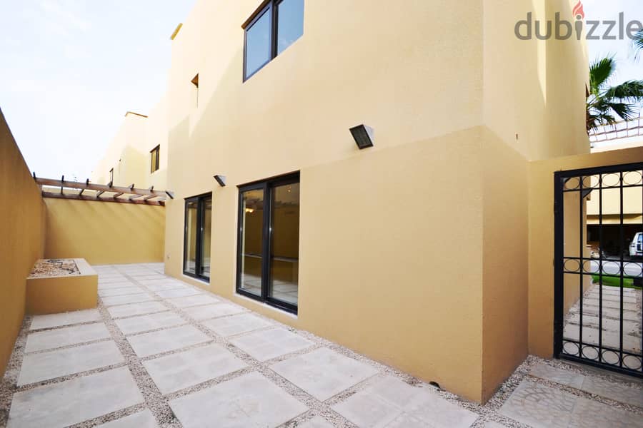 Secure gated 5-bed compound villas in Al Wabb 10