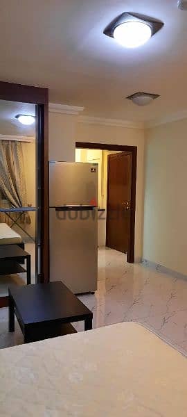 studio and 1 BHK available 6