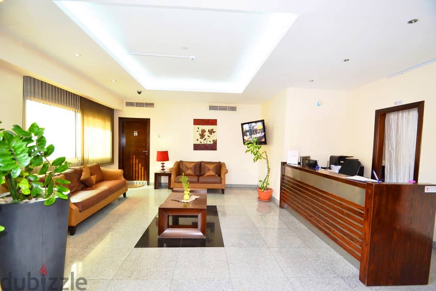 2-bed furnished apartment with pool and gym 9