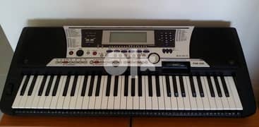 YAMAHA PSR-550 KEYBOARD PIANO 0