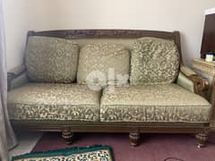 Beautiful green sofa 0