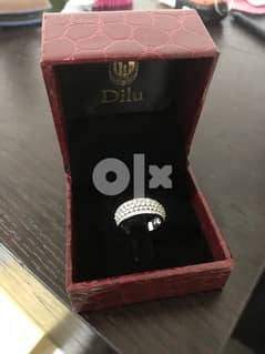 white gold Diamond ring 0