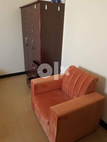 BACHELORS  ONLY/Fully furnished room (wifi,kahrama included) 1